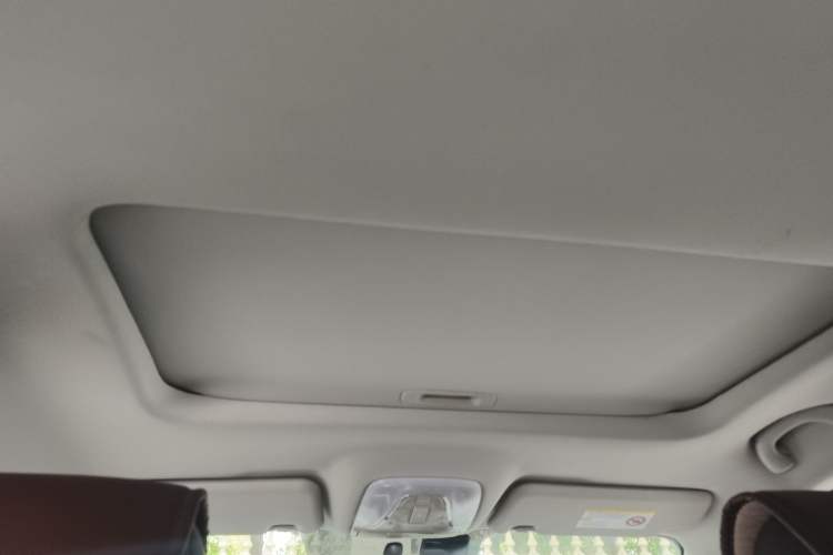 Used GAC Trumpchi GS4 2016 235T Manual Luxury Edition Headliner