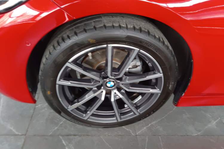 Used BMW 3 Series 2020 Restyled 325Li M Sport Package Exterior 4