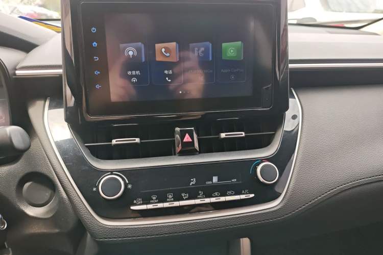 Used Toyota FRONTLANDER 2022 2.0L CVT Elite Edition Audio And AC Panel