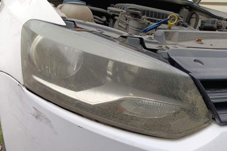 Used Volkswagen Polo 2013 1.6L Manual Comfort Edition