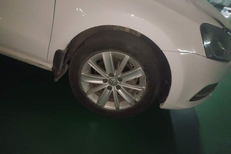 Used Volkswagen Polo 2014 1.6L Automatic Comfort Edition
