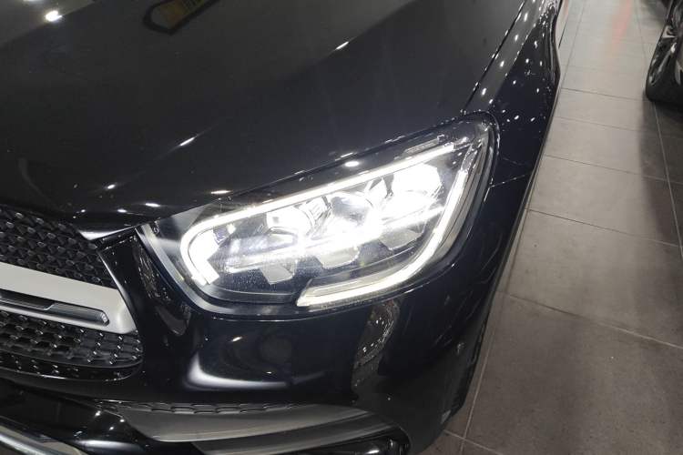Used Mercedes-Benz GLC 2021 GLC 300 L 4MATIC Dynamic Model
