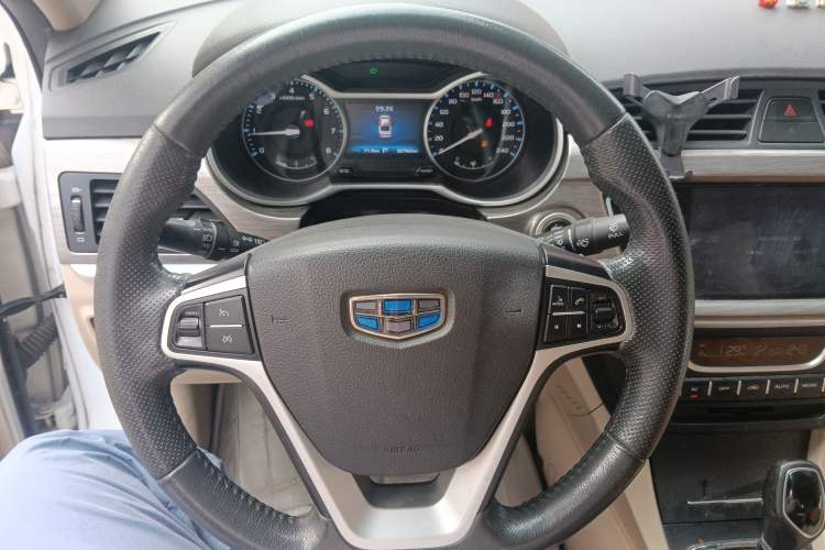 Used Geely Auto Emgrand 2017 Sedan Million Edition 1.5L CVT Luxury Model
