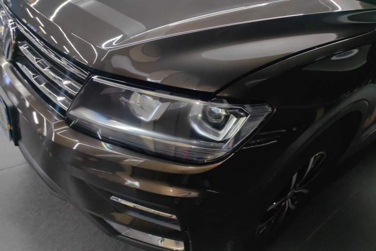 Used Volkswagen Tiguan L 2017 330TSI Automatic Two-Wheel Drive Luxury Edition