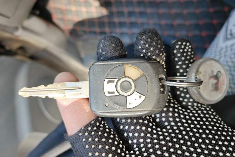 Used FORTHING Lingzhi 2013 M3 1.6L 7-Seater Comfort Model Vehicle Key