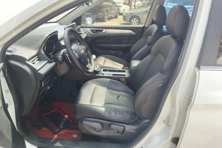 Used Haval M6 2021 PLUS 1.5T DCT Comfort Edition