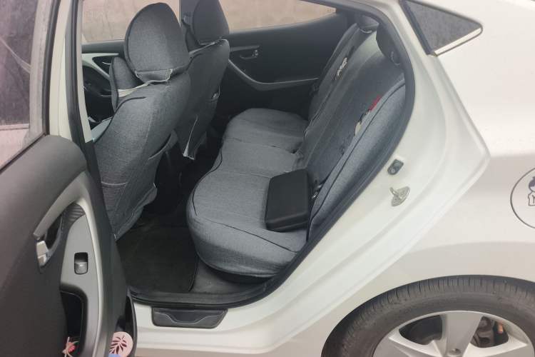 Used Hyundai Elantra (5th Generation / Langdong) 2013 1.6L Automatic Leading Model
