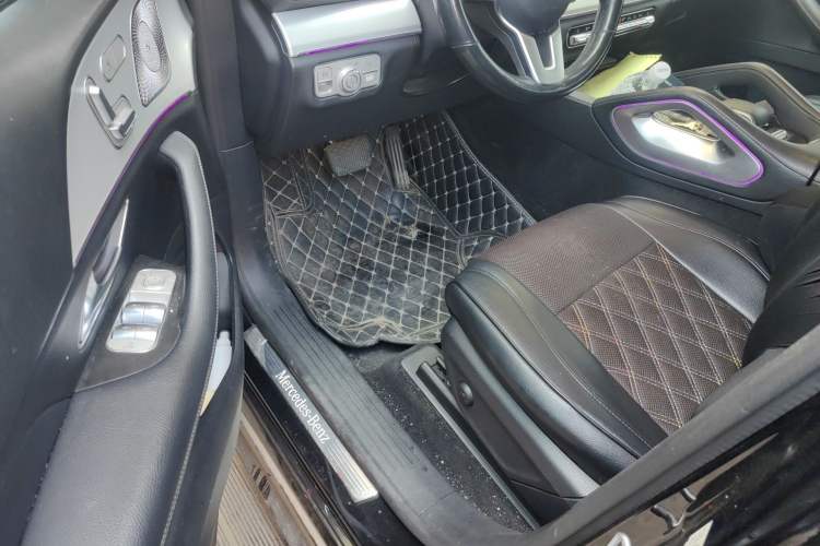 Used Mercedes-Benz GLE Coupe 2020 GLE 350 4MATIC Coupe SUV Fashion Model Driver Seat