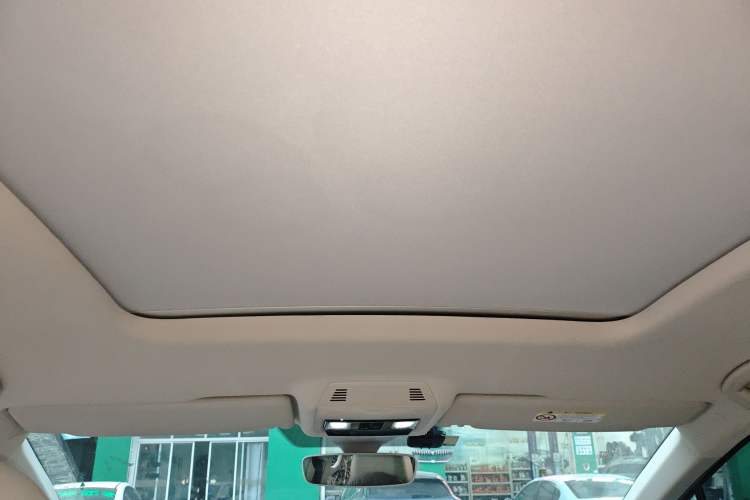 Used Volkswagen Viloran 2022 380TSI Prestige Edition Headliner
