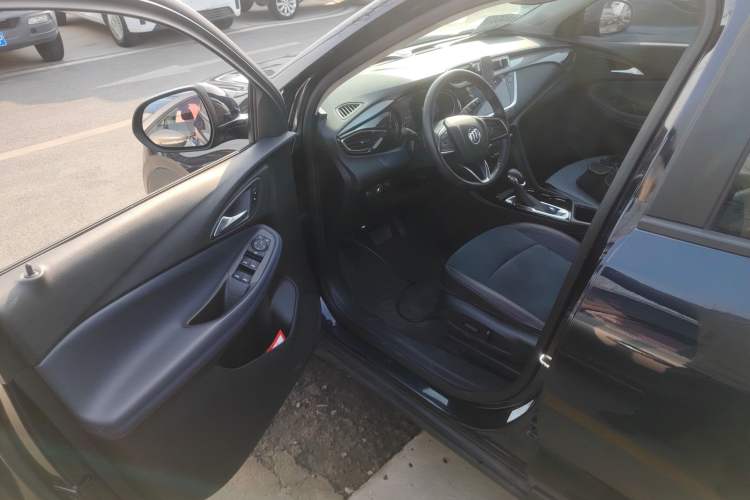 Used Buick Encore GX 2020 20T CVT Two-Wheel Drive Luxury Version