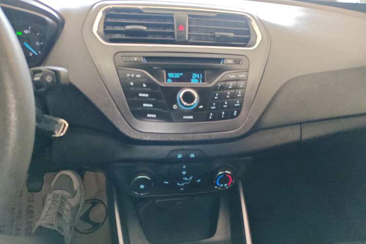 Used Ford Escort 2019 Revised Version 1.5L Manual Quality Enjoyment Type China VI Standard