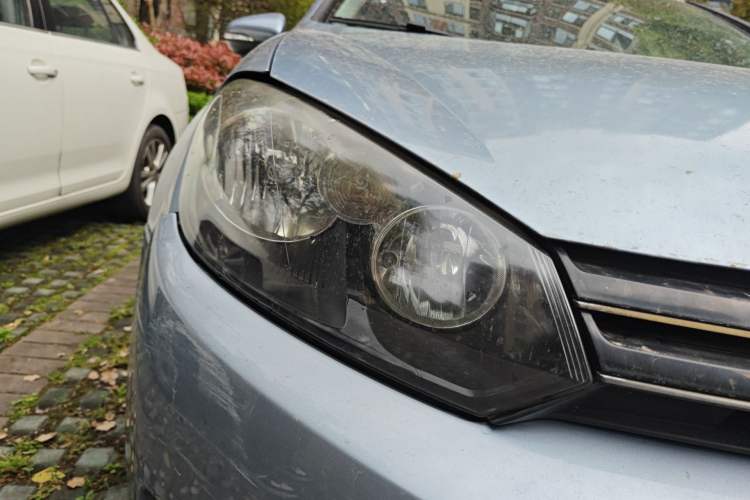 Used Volkswagen Golf 2012 1.4 TSI Manual Comfort Edition Right Front Headlight