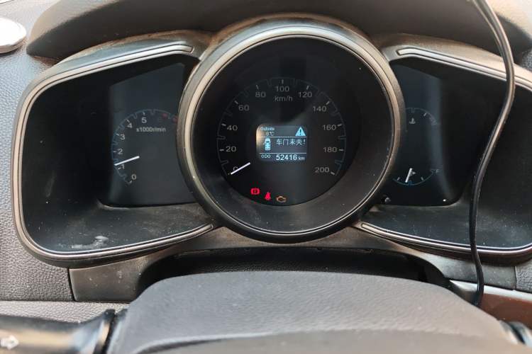 Used CHANGAN OSHAN CX70 2017 Facelifted CX70T 1.5T Manual High-Performance Edition