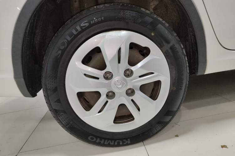 Used Baojun 310W 2017 1.5L Manual Comfort Version China VI Emission Standard