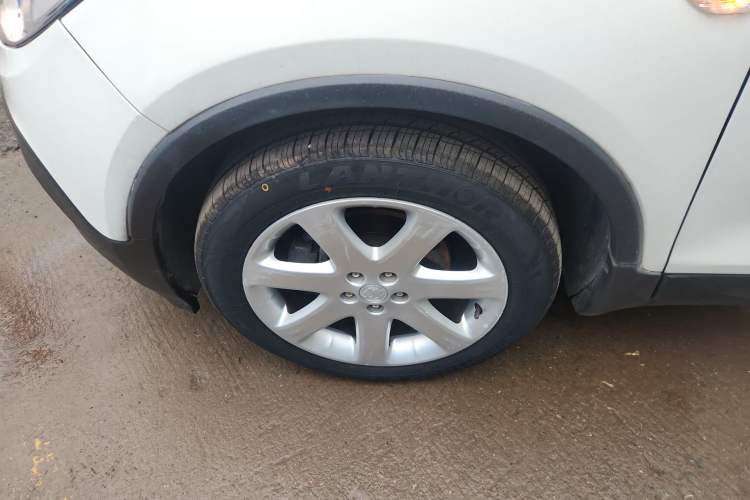 Used Buick Encore 2015 1.4T Automatic Two-Wheel Drive Urban Elite Version
