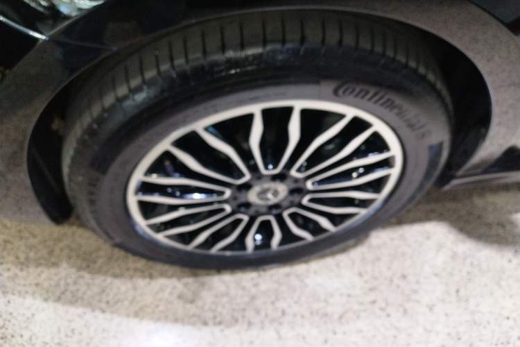 Used Mercedes-Benz V-Class 2020 V 260 L Long-wheelbase Luxury Edition