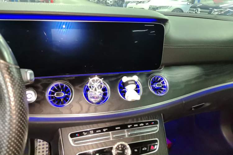 Used Mercedes-Benz E-Class 2020 E 260 Coupe