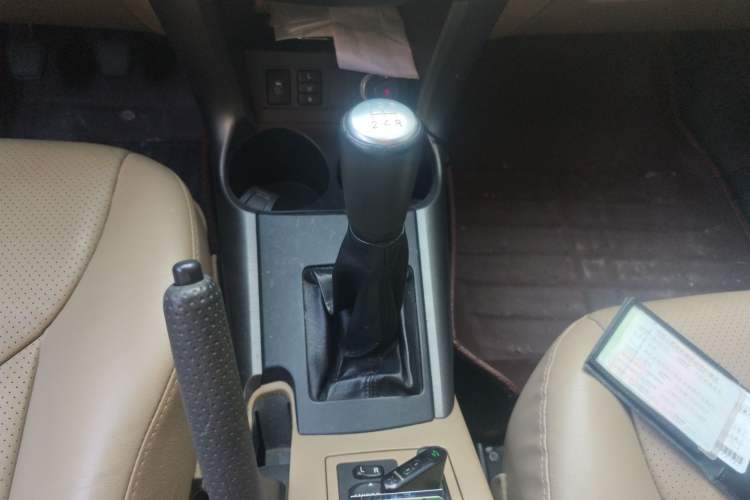 Used Toyota RAV4 2011 2.0L Manual Luxury Edition Gear Lever