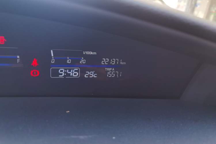 Used Honda Jade 2016 1.8L Automatic Comfort Version 5 Seats
