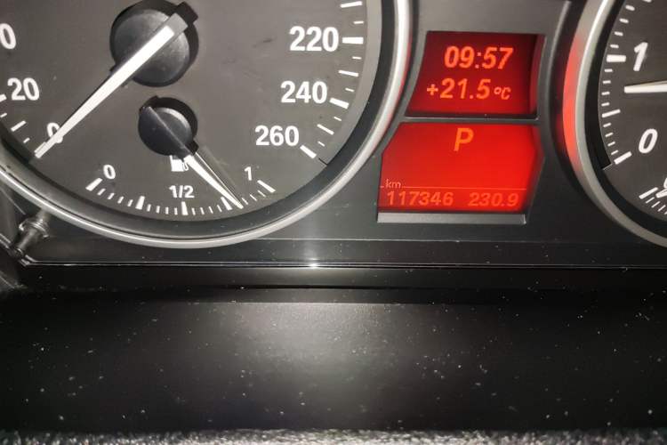 Used BMW X1 2012 sDrive18i Luxury Model