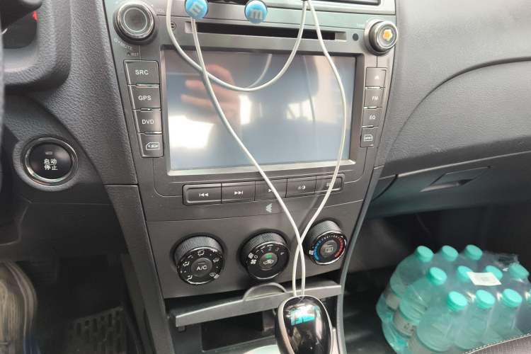 Used BYD L3 2013 1.5L Automatic Comfort Edition Audio And AC Panel