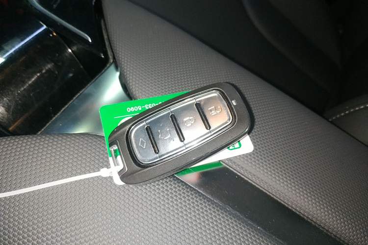 Used Hongqi E-QM5 2023 Revised Version Basic Travel Edition