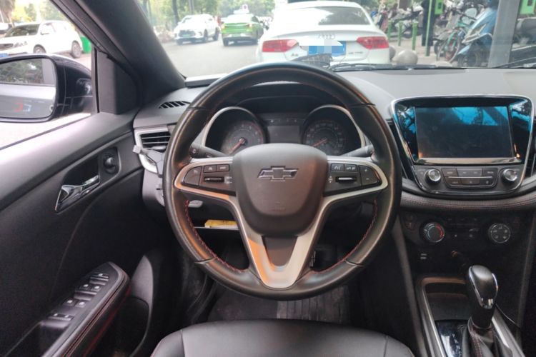 Used Chevrolet Monza 2019 RS 330T Automatic Comfort Edition China VI Standard Steering Wheel