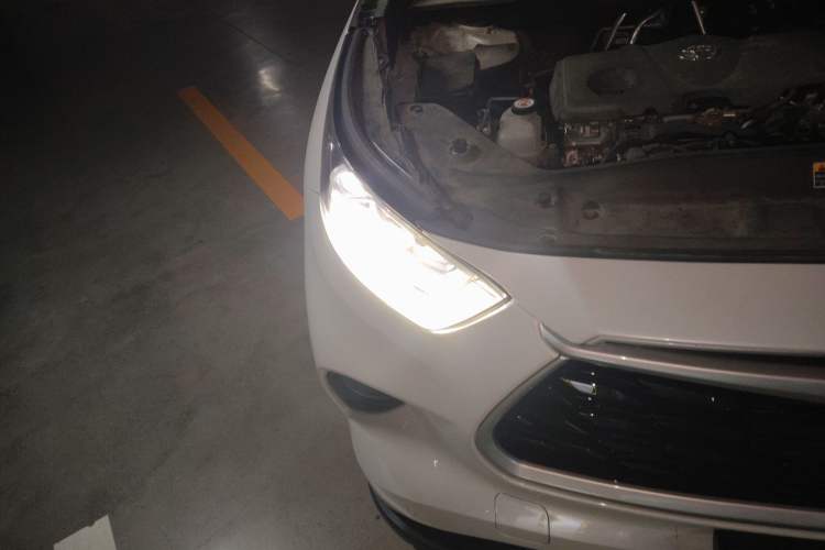 Used Toyota Highlander 2022 Dual-Engine 2.5L Four-Wheel Drive Prestige Version 7 Seats
