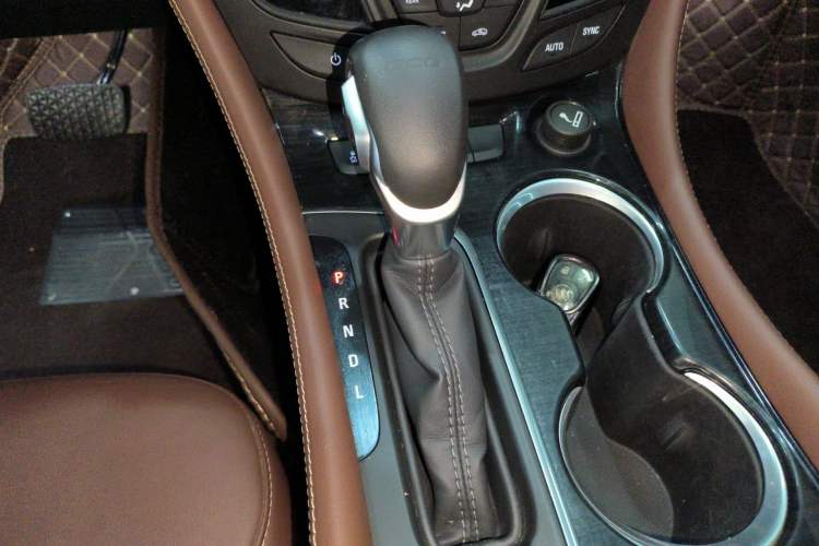 Used Buick Envision 2021 532T Two-Wheel-Drive Luxury Version