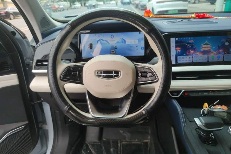 Used Geely Auto Monjaro L 2022 1.5T Leishen Hi·F Plug-in Hybrid Super Xun Steering Wheel