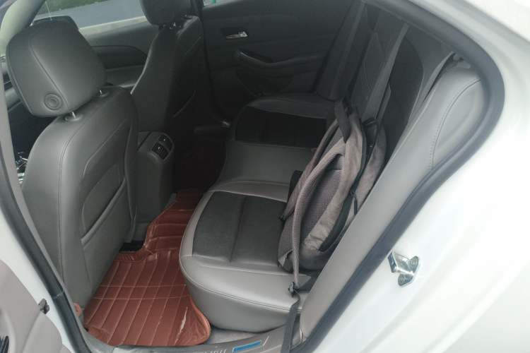 Used Chevrolet Malibu 2013 2.4L Automatic Luxury Edition Left Rear Seat