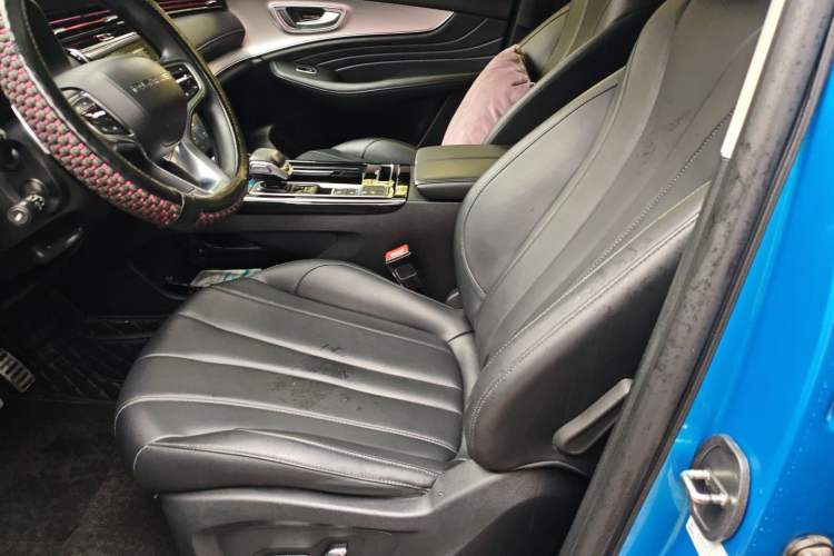 Used Roewe RX5 MAX 2019 300TGI Automatic 4G Connect Luxury Edition
