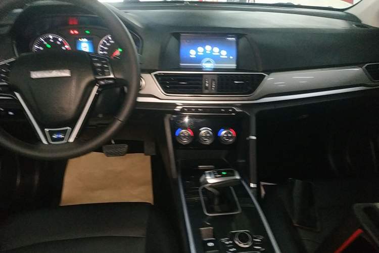 Used Haval H6 2018 Blue Label Sport Edition 1.5T Automatic Two-Wheel Drive Elite Model Audio And AC Panel