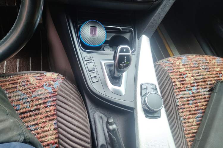 Used BMW 3 Series GT 2018 330i xDrive M Sport Edition Gear Lever