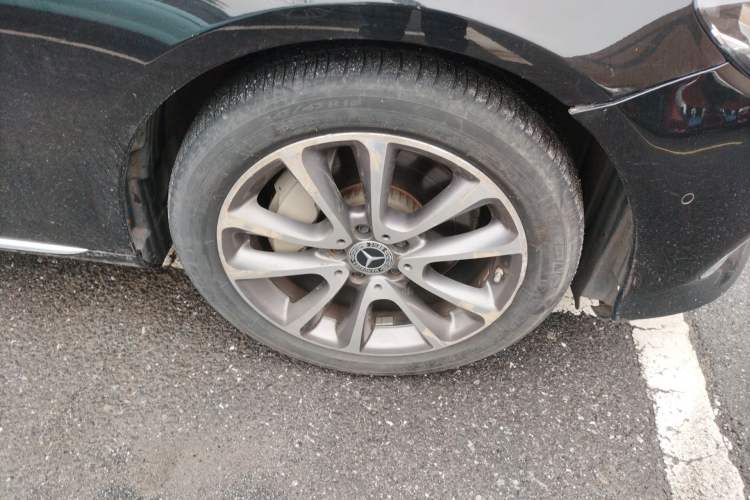 Used Mercedes-Benz E-Class 2019 Facelifted E 300 L Stylish Version
