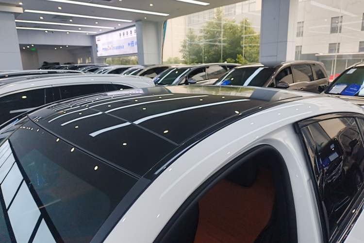 Used Mercedes-Benz GLC Coupe 2024 GLC 260 4MATIC Coupe SUV
