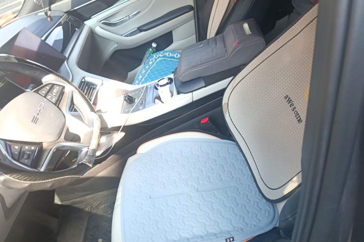 Used BYD Song PLUS New Energy 2023 Champion Edition DM-i 110KM Flagship PLUS Left Front Seat