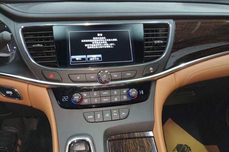 Used Buick LaCrosse 2016 28T Flagship Model