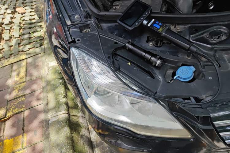 Used Mercedes-Benz R-Class 2010 R 350 L 4MATIC Right Front Headlight