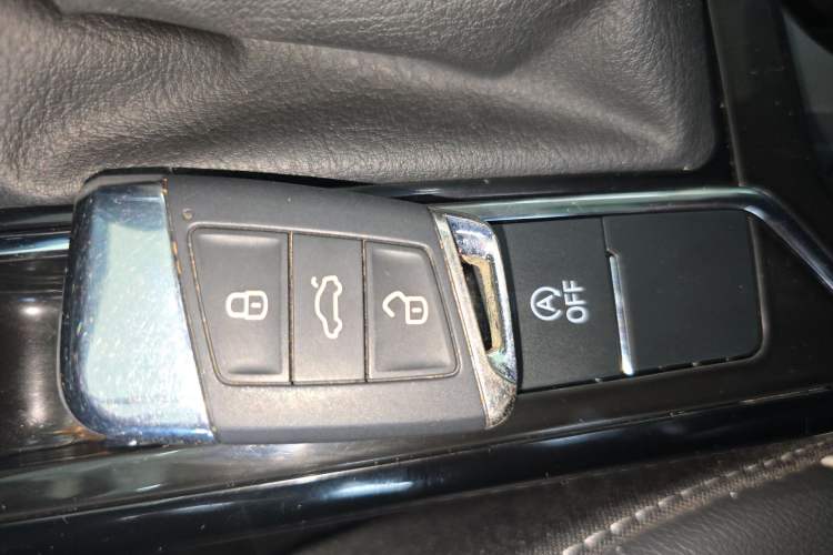 Used Volkswagen Passat 2022 330TSI Elite Edition
