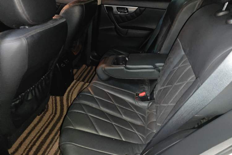 Used Infiniti FX 2010 FX35 Ultimate Edition
