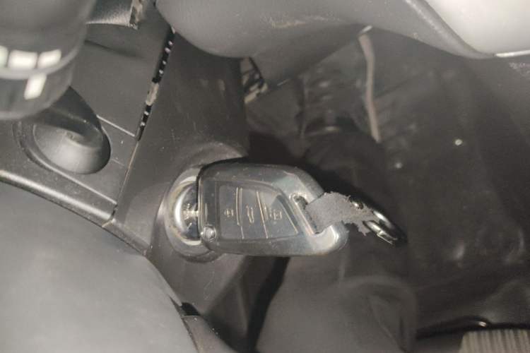 Used Ford Focus 2012 Hatchback 2.0L Automatic Luxury Sport Model Vehicle Key