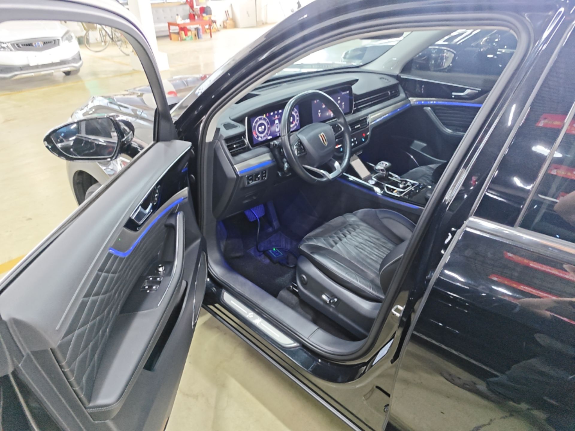 Hongqi HS5 2022 Revised Version 2.0T Smart Connect Flagship Edition — снимка 18