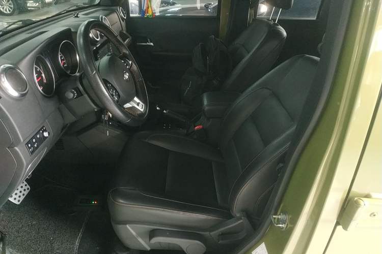 Used BAIC Off-Road BJ40 2016 40L 2.3T Automatic All-Wheel Drive Premium Edition