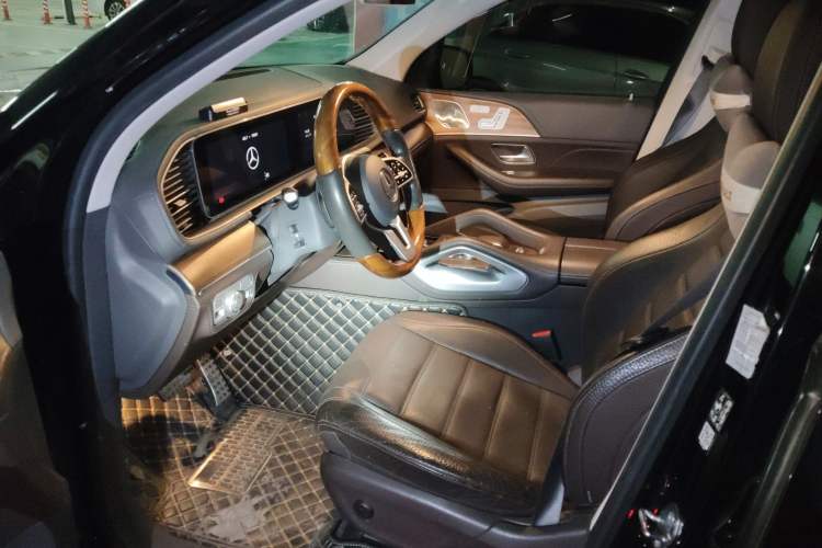 Used Mercedes-Benz GLS 2020 GLS 450 4MATIC Luxury Model Driver Seat