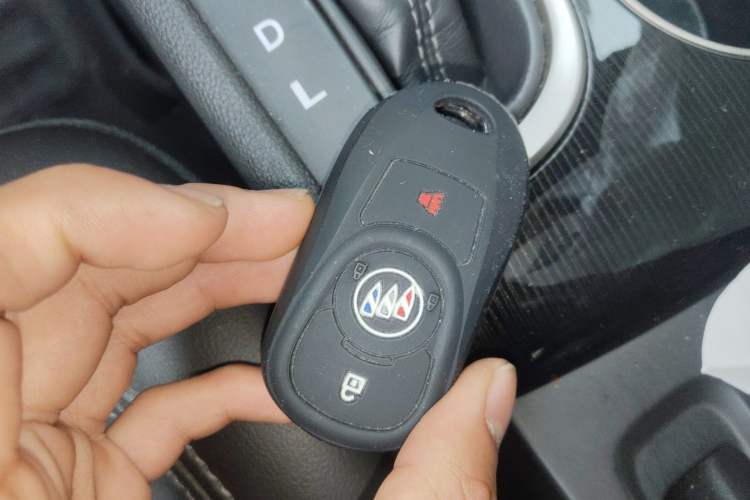 Used Buick Verano 2017 Sedan 20T Dual-Clutch Elite Model Vehicle Key