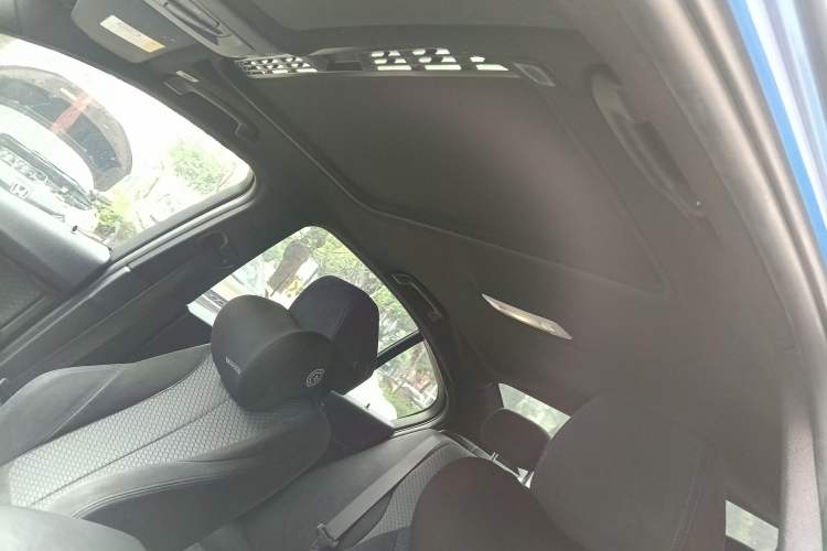 Used BMW 3 Series 2017 320i M Sport Headliner