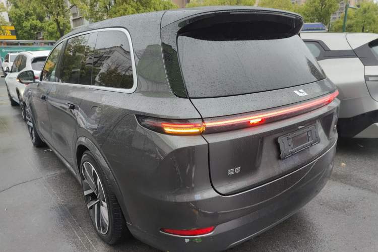 Used Li Auto L9 2022 Max model