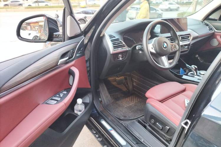 Used BMW X3 2023 xDrive30i Leading Model M Night Edition Package
