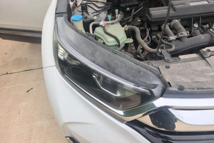 Used Honda CR-V 2019 240TURBO CVT 2WD Fashion Edition China V Right Front Headlight